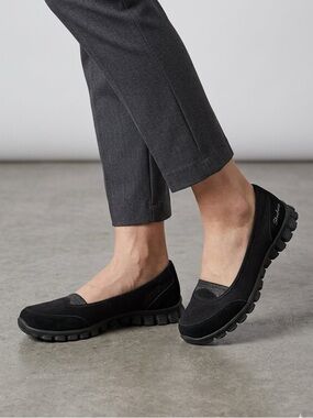 Skechers EZ Flex 2 Chasing Dreams Black And Silver Chunky Sole Slip On Flats